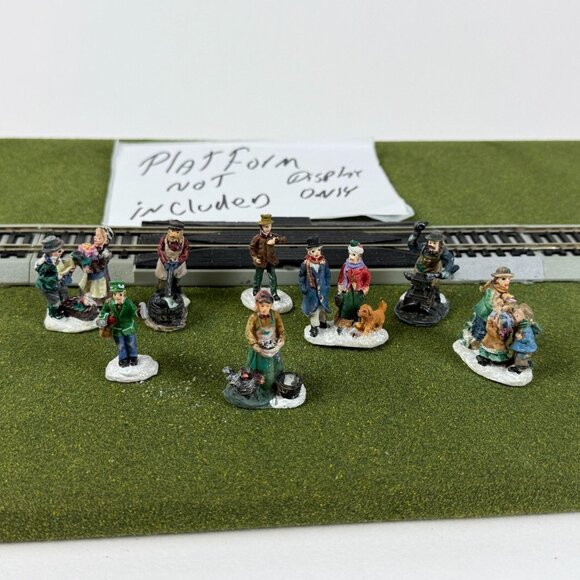 Hand-Painted Miniature Victorian Railway Figures Hobby Collectibles Set of 8 - Picture 9 of 9